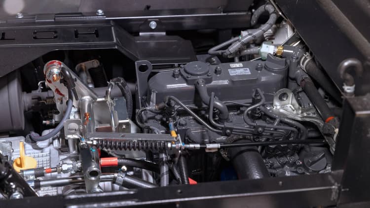 Powerful and Reliable Kubota Diesel Engine Powerful and Reliable Kubota Diesel Engine
